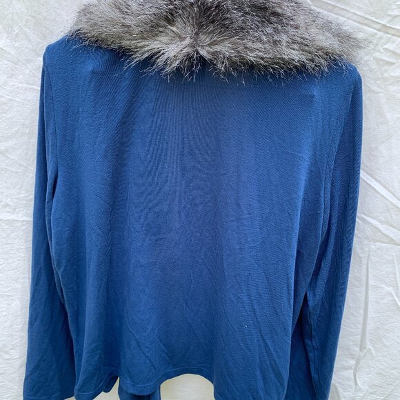 Fabulous Furs Open Cardigan - Picture 7 of 7